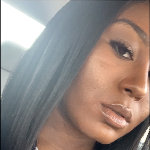 Meet your Posher, Tatiana - Picture 2 of 4